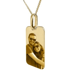 Collier personnalisé chaîne et pendentif amour avec la gravure d'une date et d'une photo en plaqué or