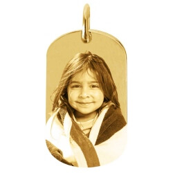 Collier photo personnalisé en plaqué or 750/1000ème avec une gravure
